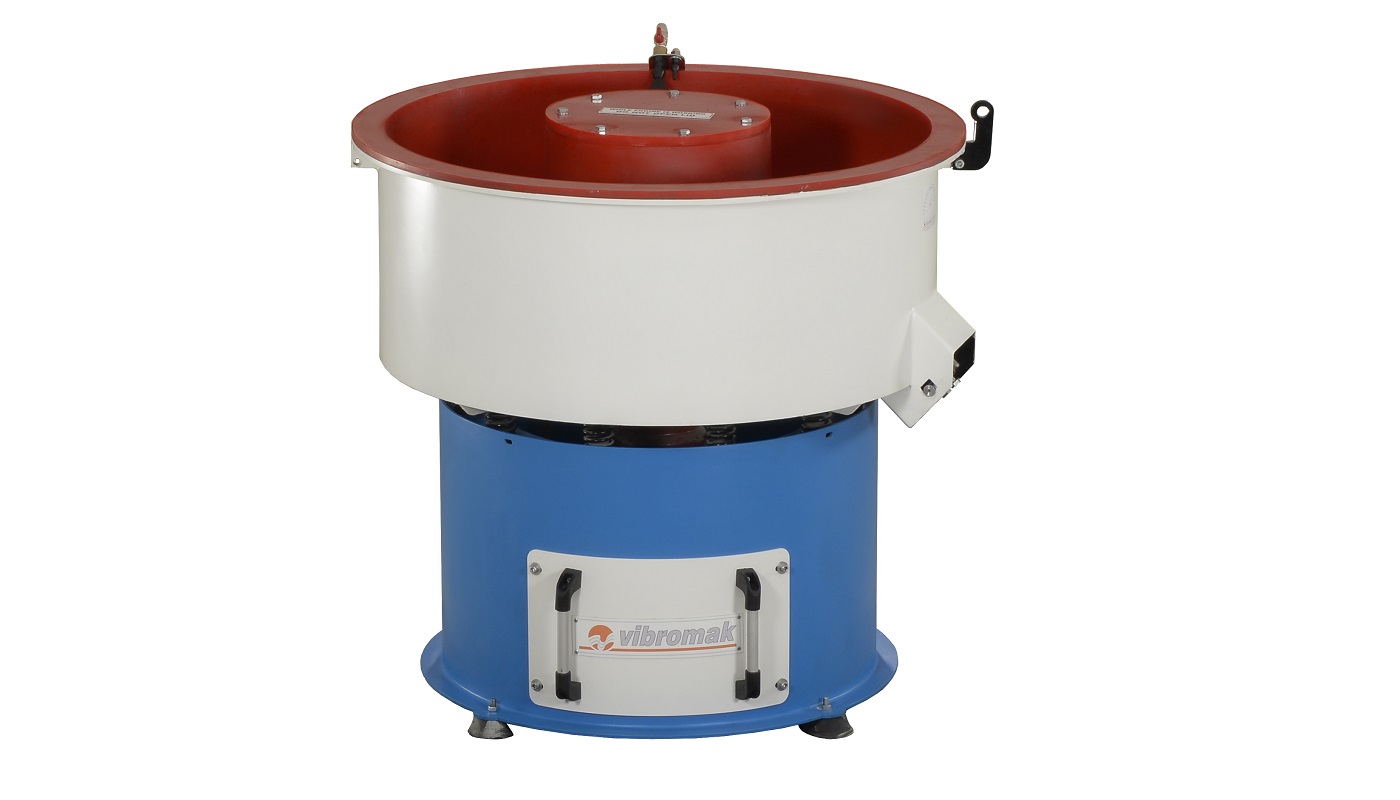 VKU Masina Vibrofinisare fara Separator - Volum Mare (Vibromak)